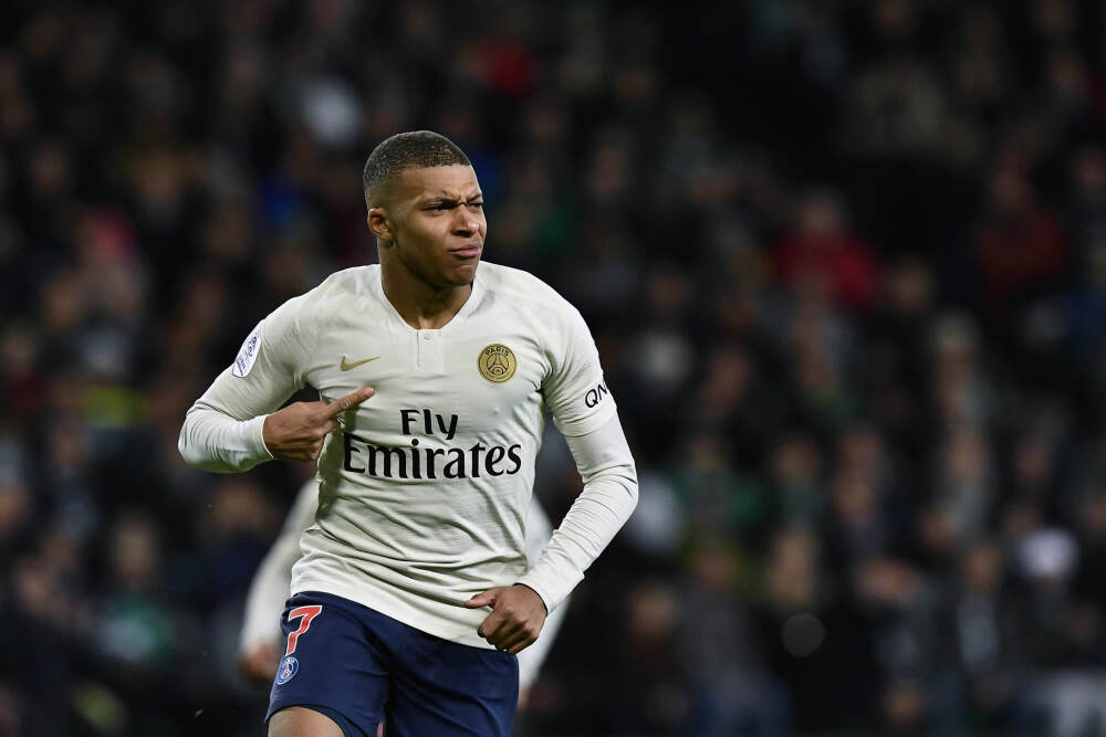 孩子王递表港交所寻求“A+H”上市，并购扩张下业绩回暖与商誉高企并存